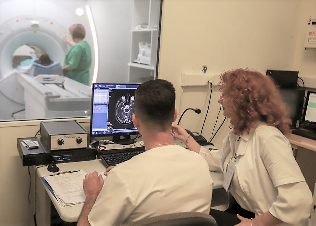 MUNTENIA HOSPITAL investeste in noi dotari RMN si Computer Tomograf pentru Centrul de Imagistica Medicala